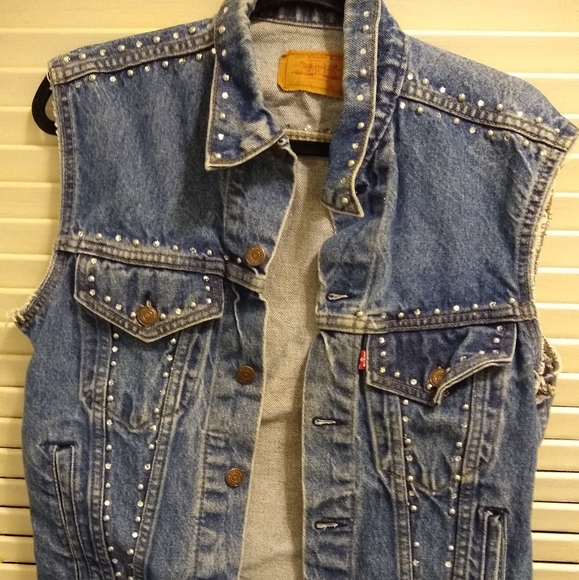 levi strauss vest